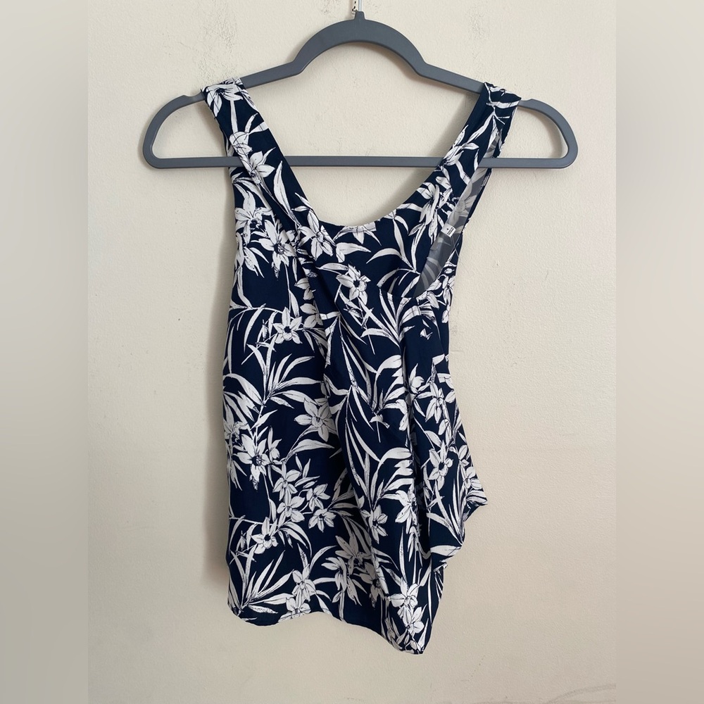 New NWT Madewell Crisscross-Back Sleeveless Top Floral Black Size 4